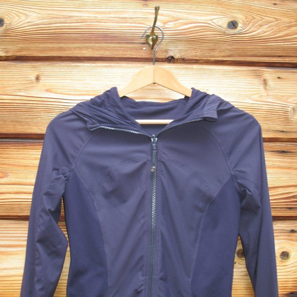 Lululemon In Flux  Reversible Jacket Black Grape - Picture 6 of 15